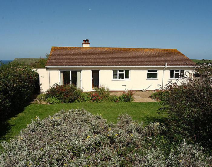 Badgers Cliff, Polzeath