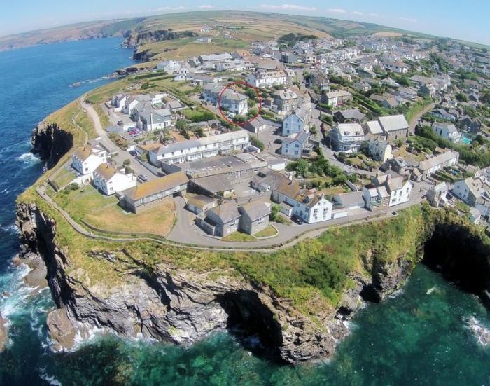 Castaway, Port Isaac