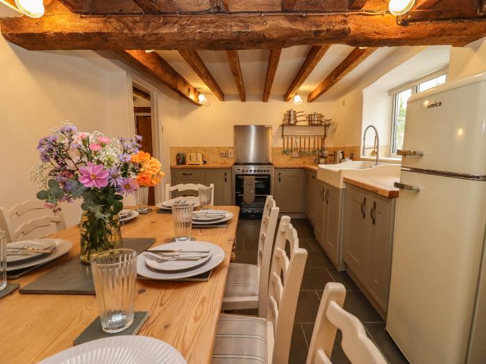 1 White House Cottages near Lea, Herefordshire. Character cottage with 4 bedrooms. Country location.