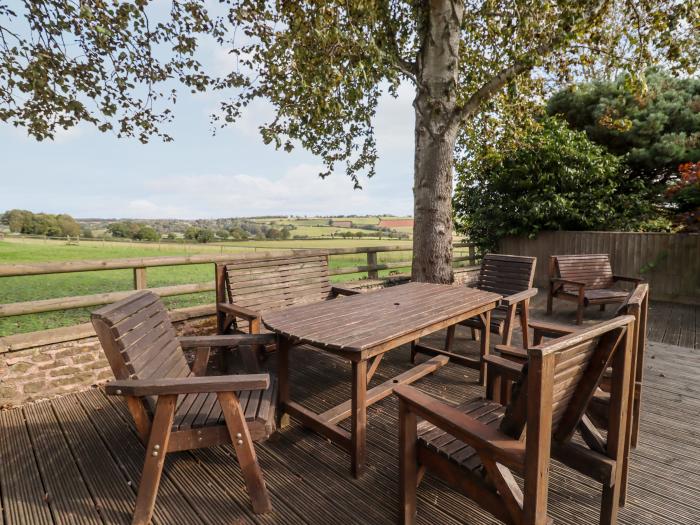 1 White House Cottages near Lea, Herefordshire. Character cottage with 4 bedrooms. Country location.