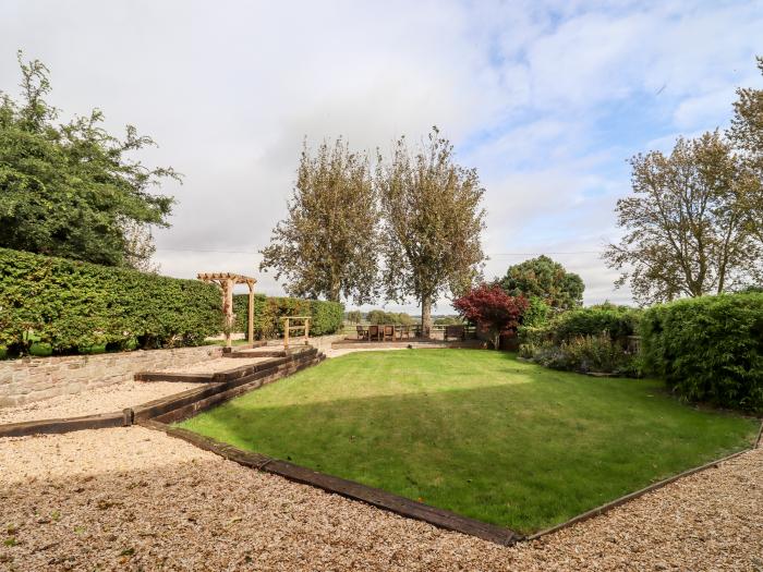 1 White House Cottages near Lea, Herefordshire. Character cottage with 4 bedrooms. Country location.