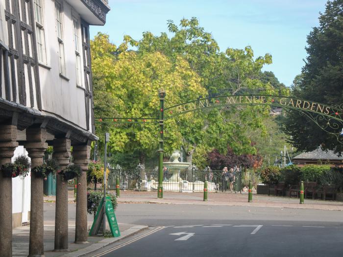 6 Dartmouth House, Dartmouth