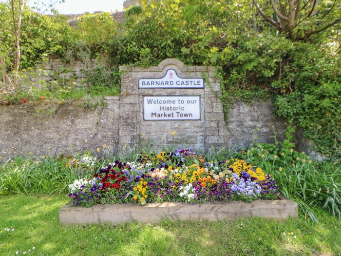 Fellend House, Cockfield, Durham, close to amenities, family and pet-friendly, near AONB, gardens