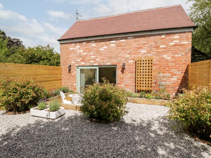 The Old Post Office Barn, Welland