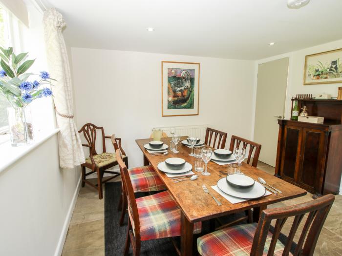 Nash Cottage, Kingsland, Northumberland. Pet-friendly. Family-friendly. Enclosed garden. Woodburner.