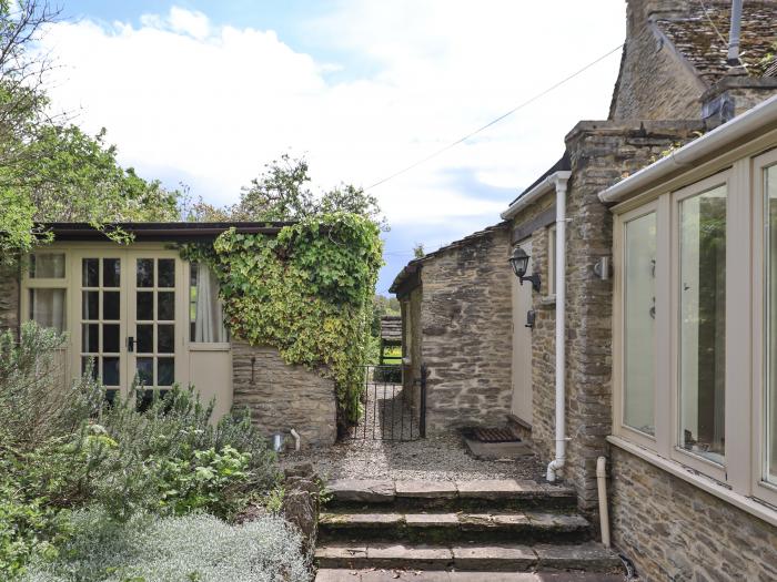 Friesland Cottage, Burford