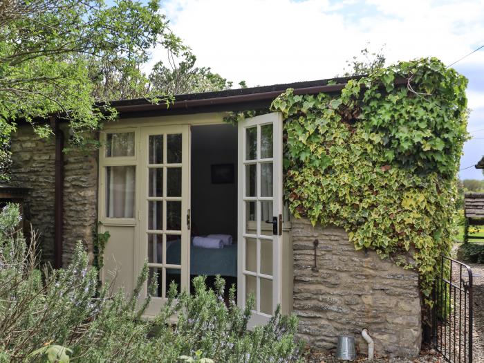 Friesland Cottage, Burford