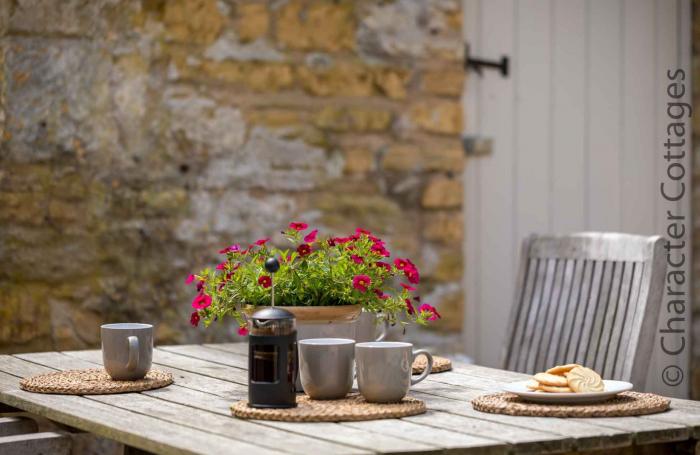 Weir Cottage, Bourton-On-The-Water