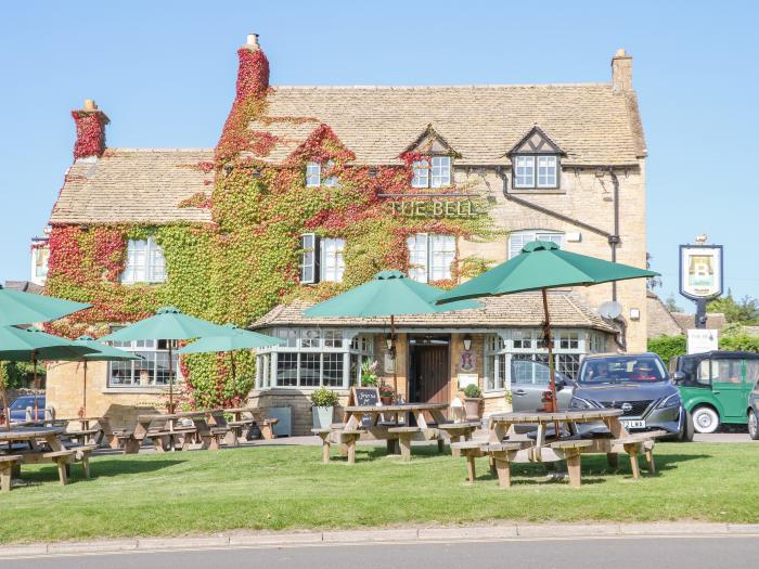 Bell Garden, Stow-On-The-Wold