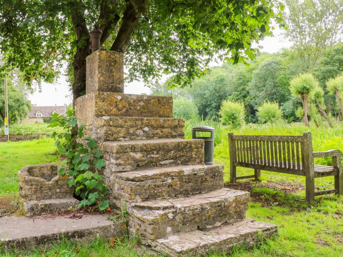 Rood Cottage, Burford