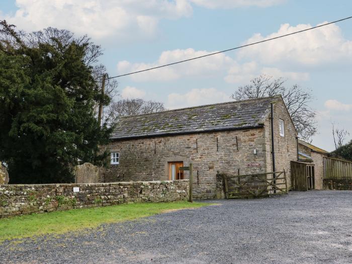 The Tithe Barn, Barnard Castle, Durham. Grade II listed. Detached property. Wodoburning stove. 5bed.