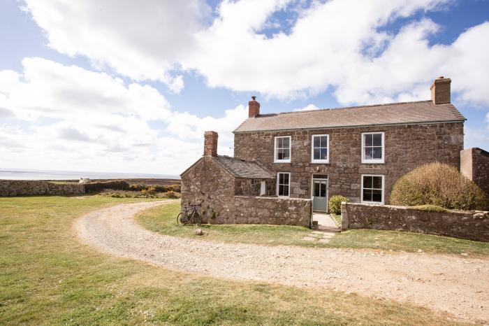 Bosistow Farmhouse, Porthgwarra, Cornwall. Four-bedroom home, near the beach. Enclosed garden. Pets.