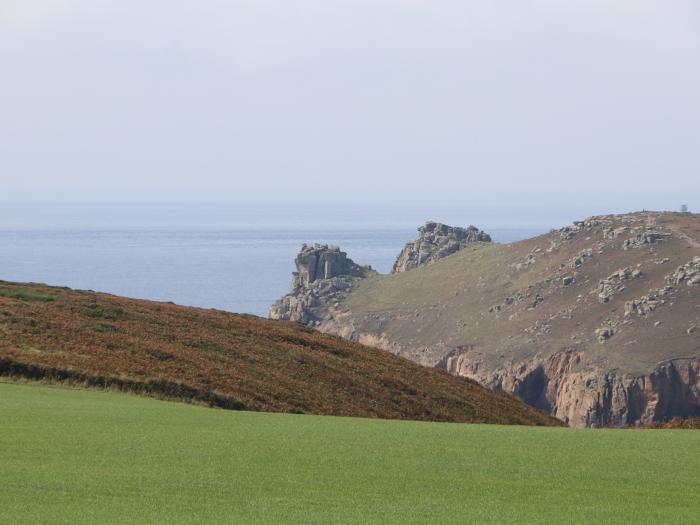 Faraway Cottage, is near Porthgwarra, Cornwall. Two-bedroom cottage with pretty views. Pet-friendly.