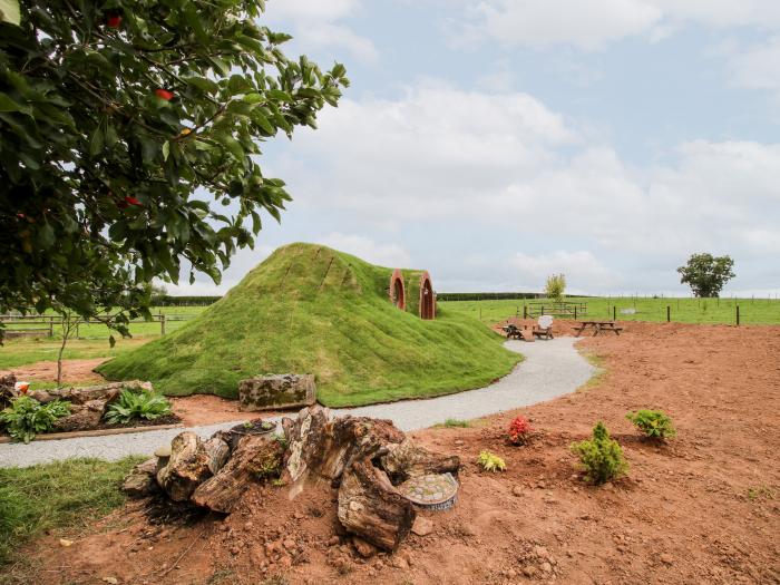 Shire's End nr Little Hereford, Shropshire. 1 bedroom. Unique underground base. Perfect for couples.