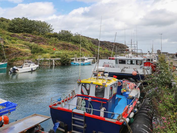 Dolwar, Amlwch Port