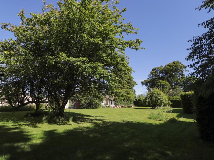 Garden Cottage, Lhanbryde