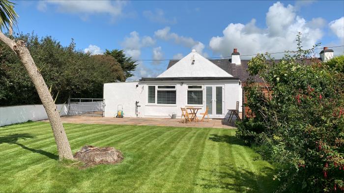 3 Tai Newydd, Rhosneigr