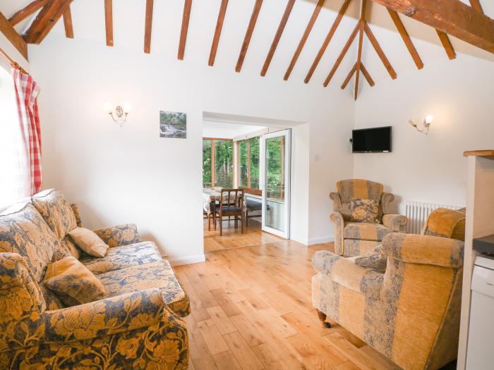 Byre Cottage 4 (3 bed), Storrington