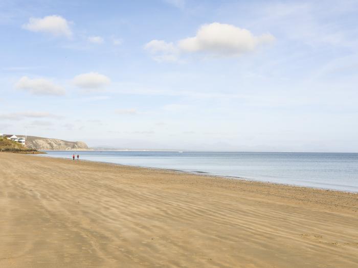 268 Cae Du, Abersoch