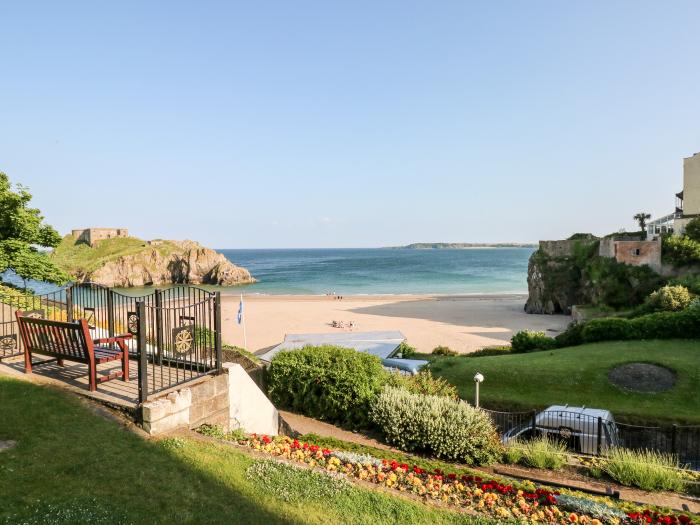 Ty Cwtch, Tenby