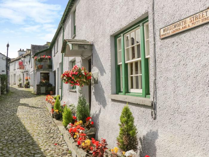 Leafy Nook is in Hawkshead, in Cumbria. Three-bedroom lodge with woodburning stove. In National Park