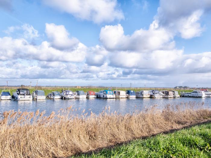 Church Farm, Littleport, Norfolk, River Great Ouse, Ten Mile Bank, Living/dining room, 4bed, Parking