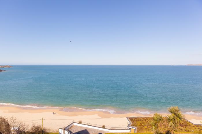 Coastal Breeze, Carbis Bay