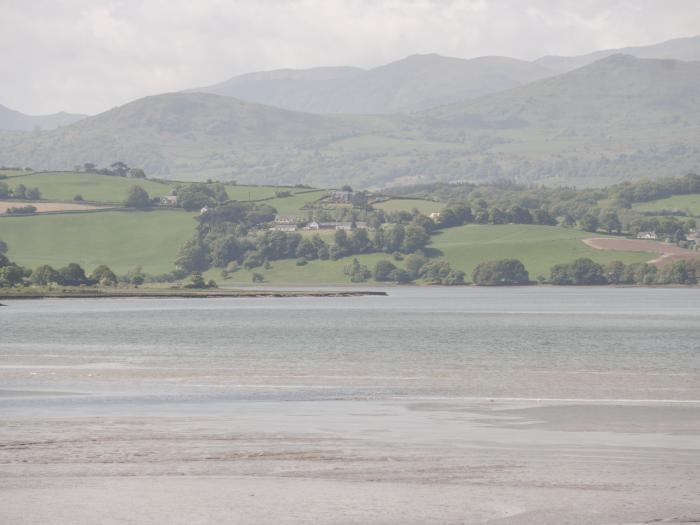 Gwern Borter Manor, Conwy