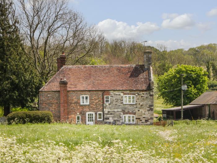 2 Court Farm, Bere Regis