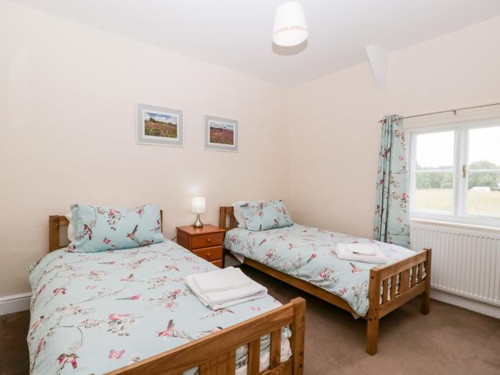 2 Court Farm, Bere Regis