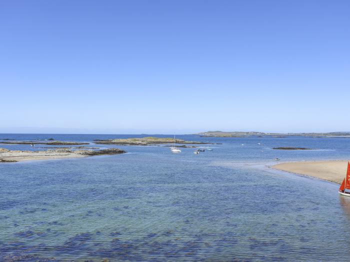 Flat.4 The Swell, Rhosneigr