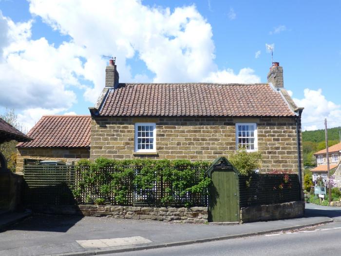 1 Church Cottages, Cloughton