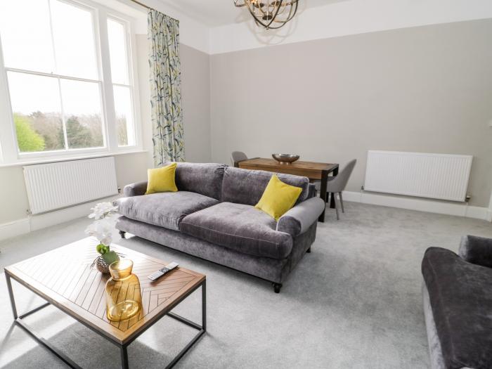 Flat 2 Tyn Y Caeau, Menai Bridge