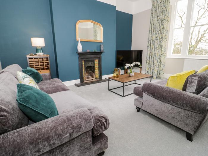 Flat 2 Tyn Y Caeau, Menai Bridge