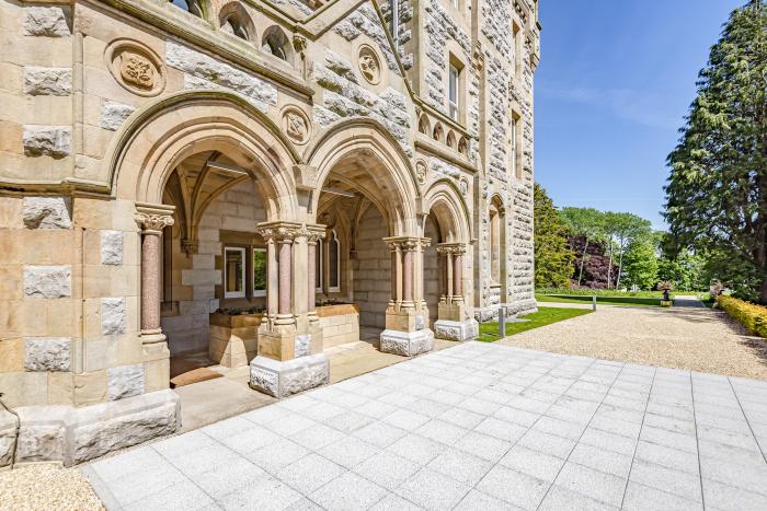 The Alfred Suite Stone Cross Mansion, Ulverston