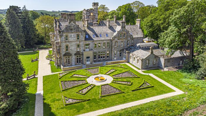 The Alfred Suite Stone Cross Mansion, Ulverston