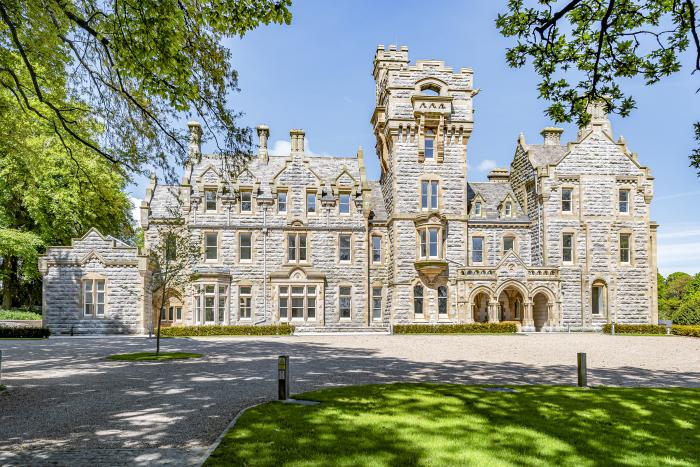 The Alfred Suite Stone Cross Mansion, Ulverston