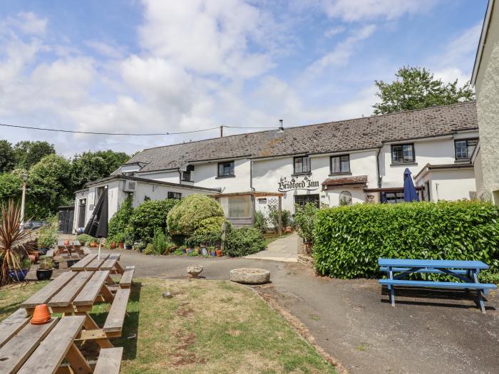 The Coach House at Thorn Farm, Bridford, Devon. Dartmoor National Park. On a working farm. Smart TV.