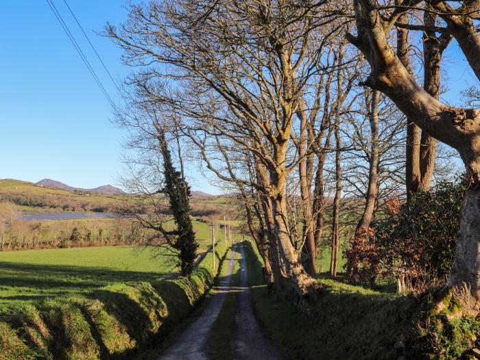 Bryn Moelyn Cottage, Morfa Nefyn, Gwynedd. Near an AONB. Countryside location. Near a National Park.