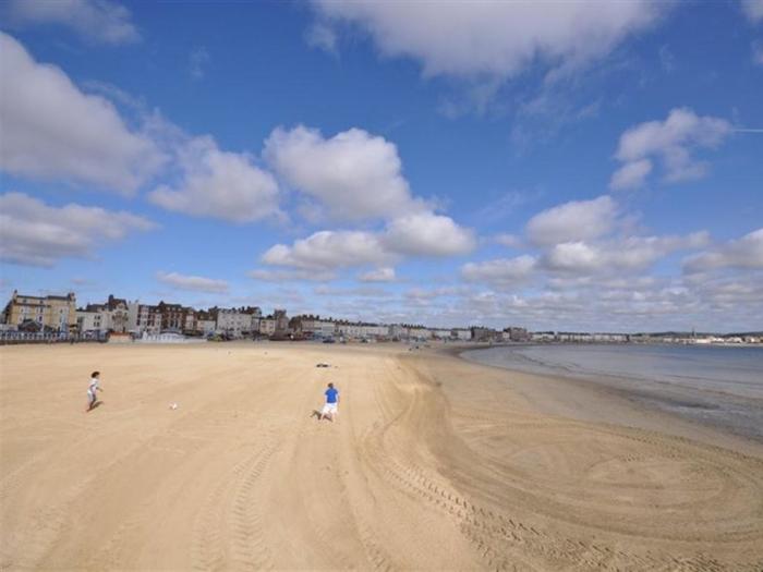 Sandpipers (existing property 994613), Weymouth