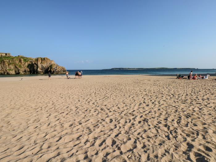 Clicketts Court, Tenby