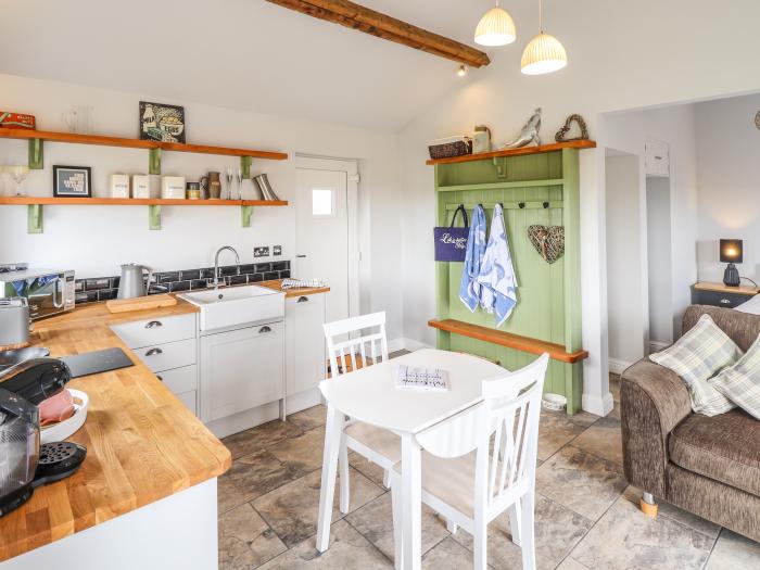 Sanderlings Cottage, Sutton-On-Sea