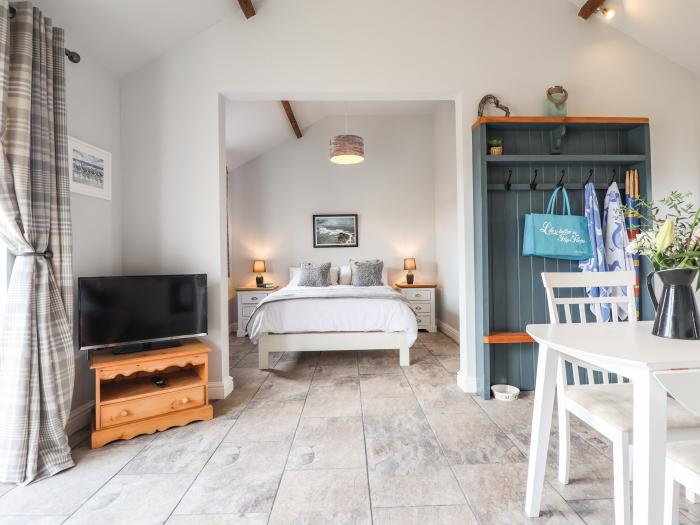 Wagtail Cottage, Sutton-On-Sea