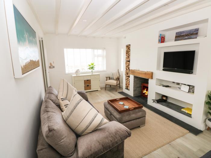 2 Salt Cottage, Port Eynon