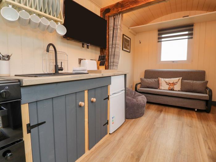 Hillcrest Shepherds Hut, Chipping