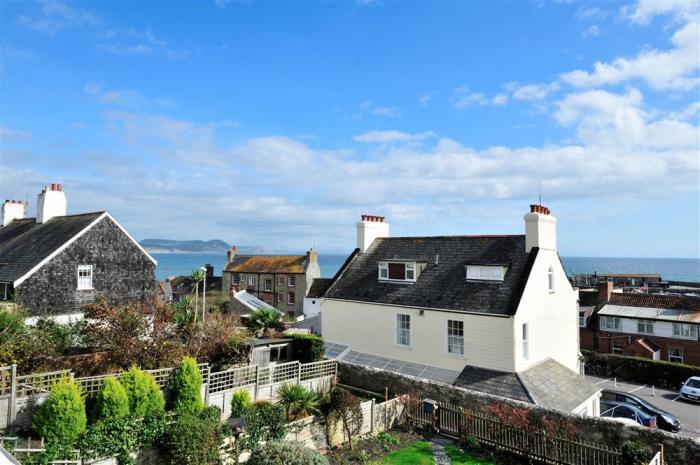 Windwhistle, Lyme Regis