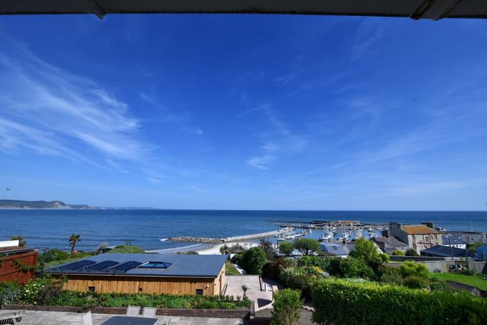 2 Harbour Heights, Lyme Regis