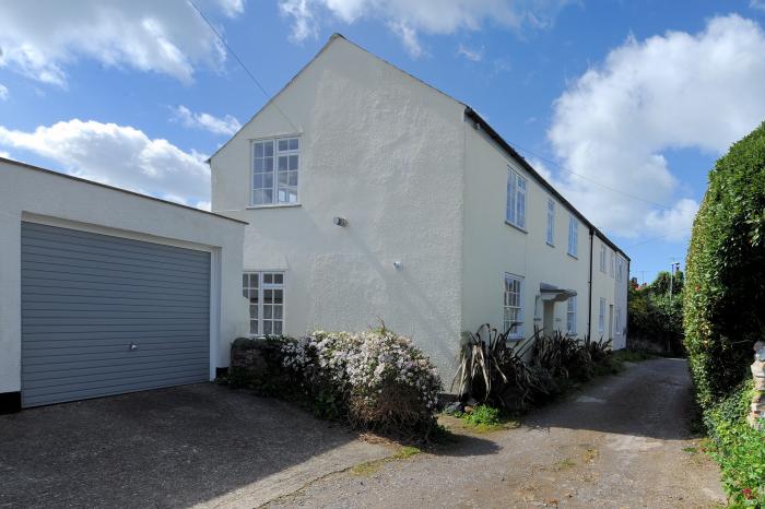 4 East Cliff, Lyme Regis