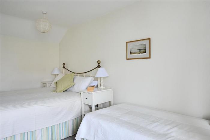 4 East Cliff, Lyme Regis