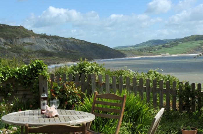 4 East Cliff, Lyme Regis